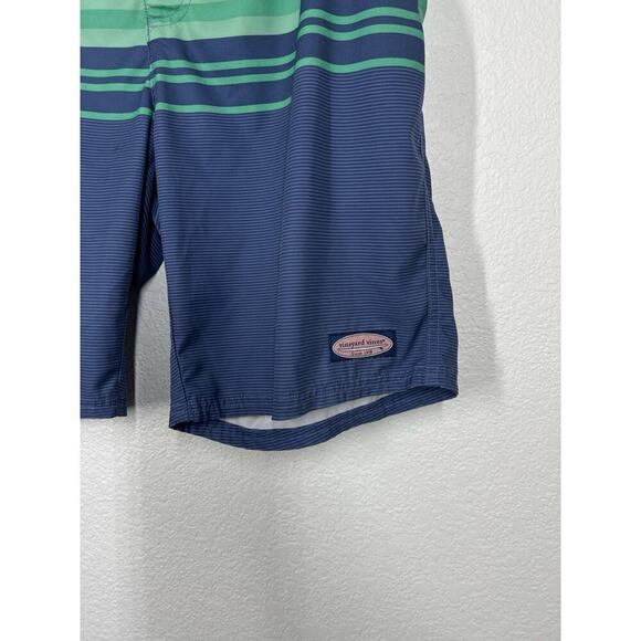 Vineyard Vines Performance Board Swim Shorts Mens 36 Multicolor Striped Stretch - Picture 2 of 4